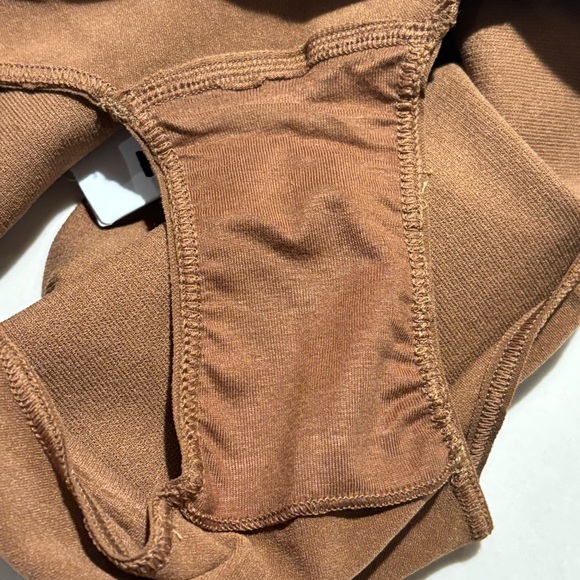 BLANQI Sz M Panty Hipster Compression in Espresso NEW WITH TAG - Picture 8 of 8